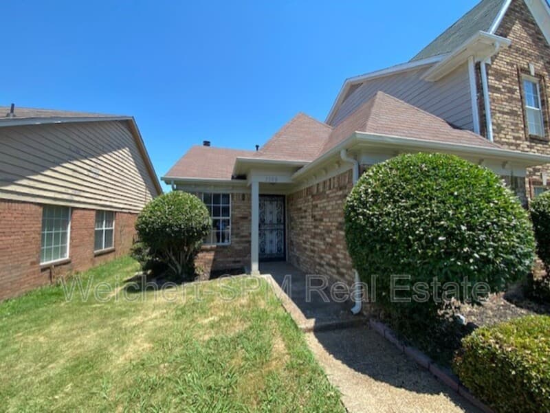 Memphis House: 5508 Emerald Hills Drive