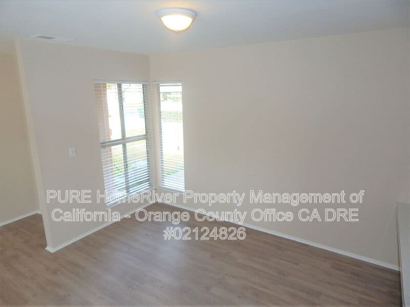 Huntington Beach House: 6092 Larchwood Drive
