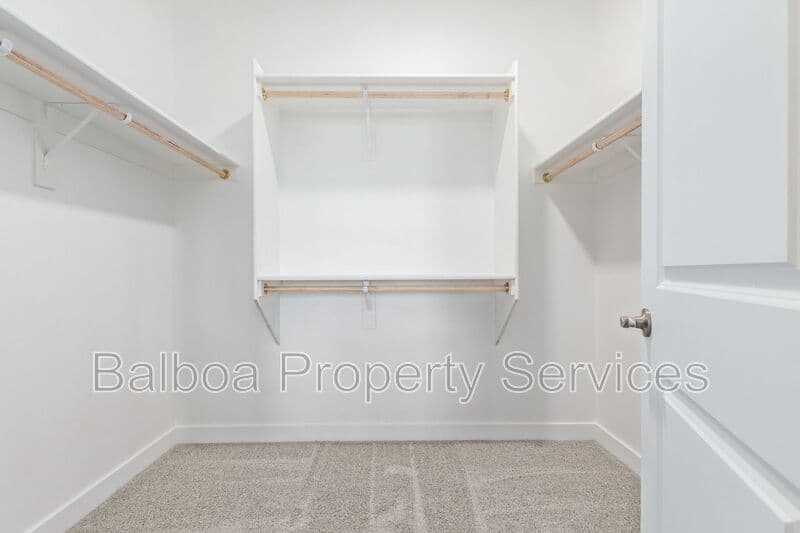 Mesa Townhome: 3230 E Thomas Rd
