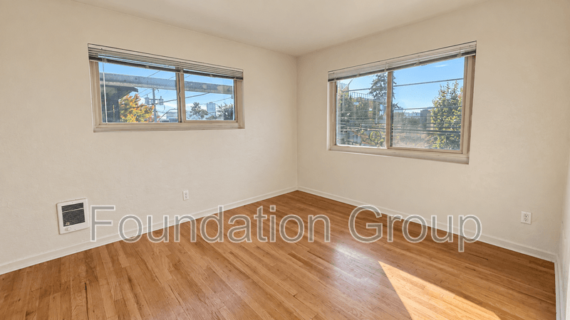 Seattle House: 116 12th Avenue E