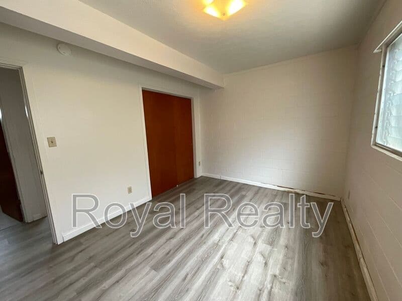 Waipahu House: 94-1278 Peke Place