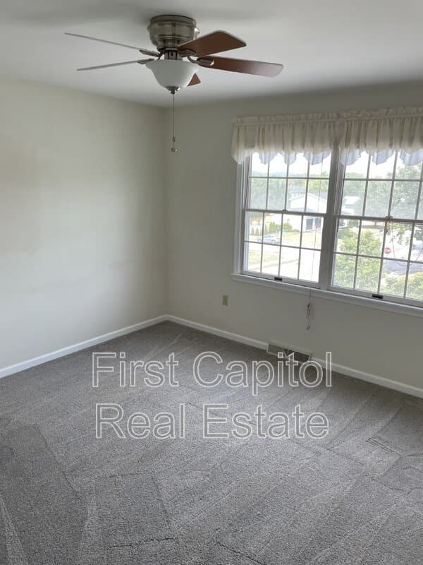 York Condo: 2848 Butternut Ln