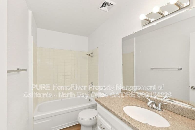 Santa Rosa Condo: 4966 School Street (A-D