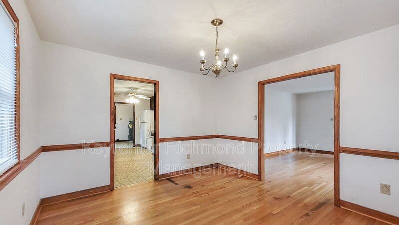 Mechanicsville House: 8155 Bell Creek Road