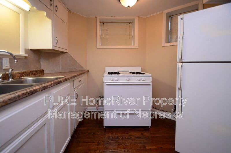 Omaha Condo: 1021 S 30th Ave