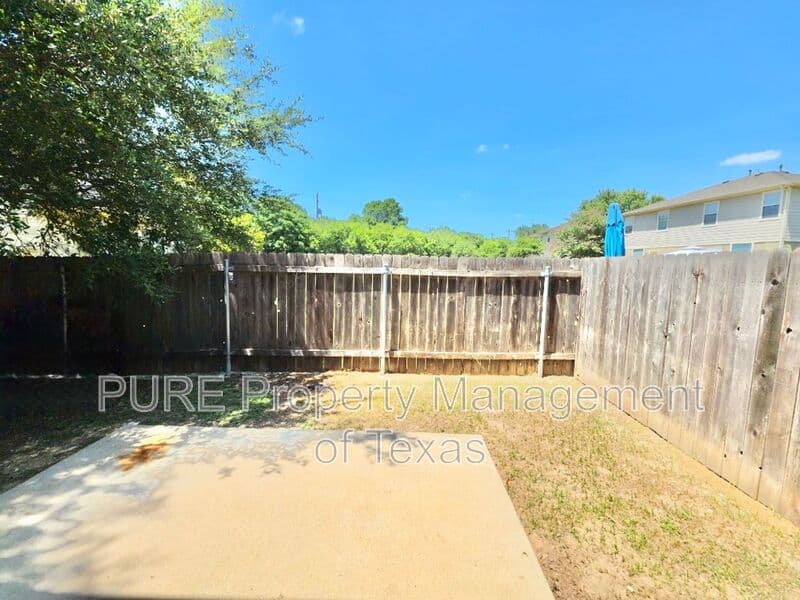 Pflugerville Condo: 708 Jane Austen Trail