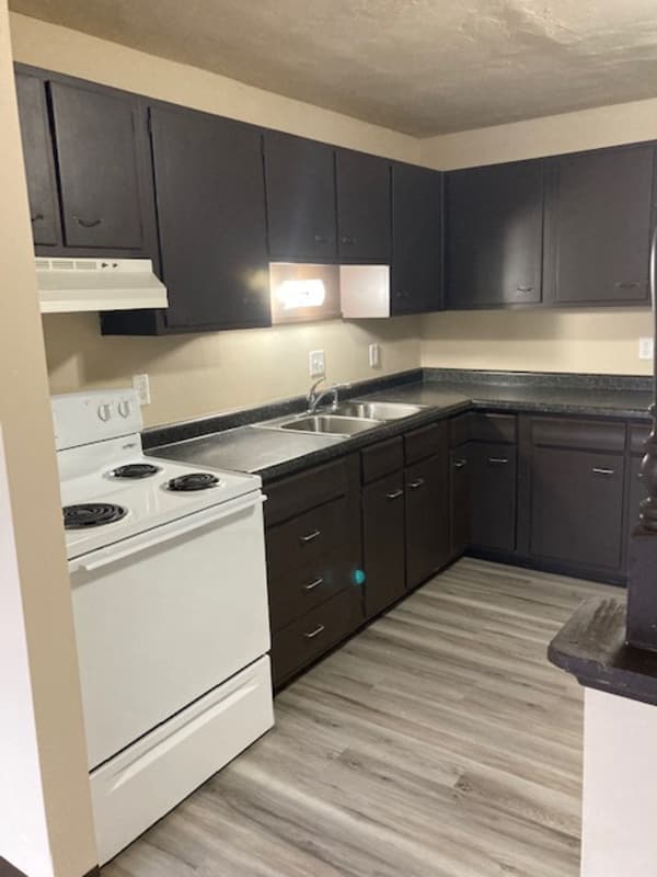 Green Bay Condo: 1303 Morris Avenue - 4
