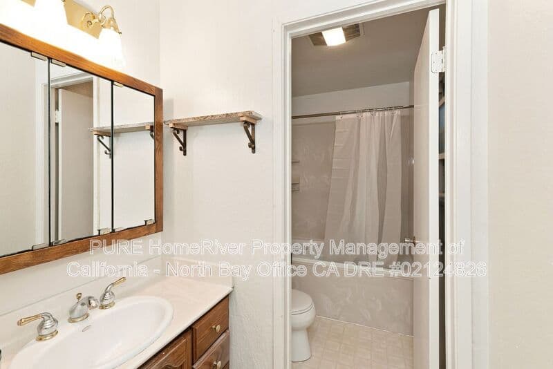 Santa Rosa House: 5112 Gold Lake Drive