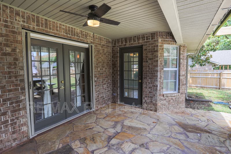 Rogers House: 407 N 40th St