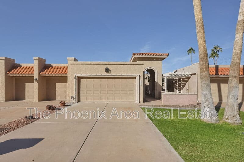 Sun Lakes Townhome: 25212 S Angora Ct