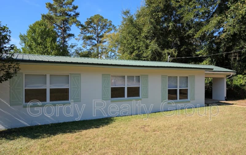 Marianna House: 3037 Noland Street