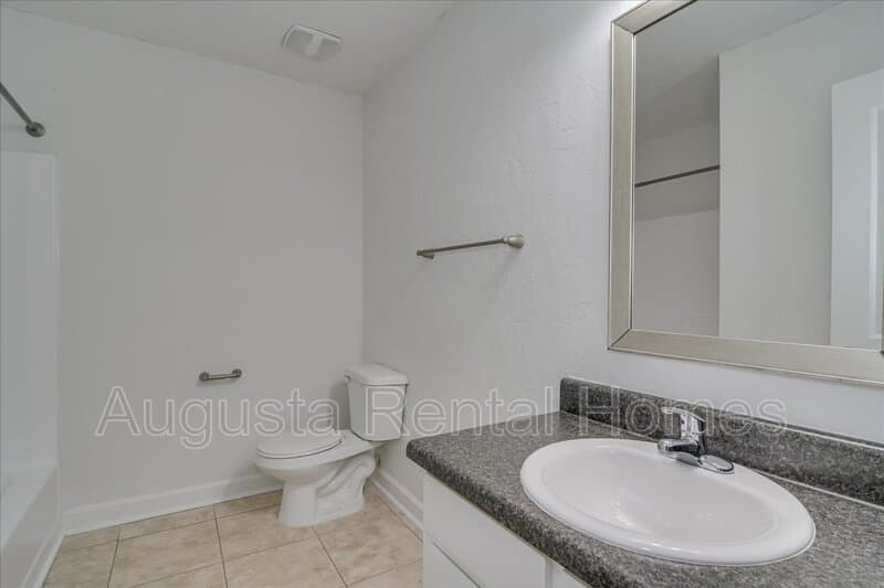 Augusta Townhome: 4021-B Wheeler Woods Road