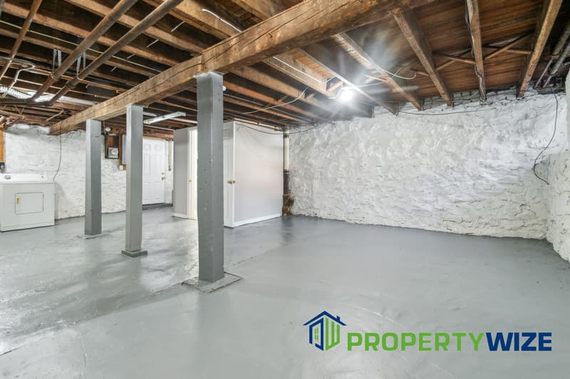 Baltimore Townhome: 3343 Avondale Avenue