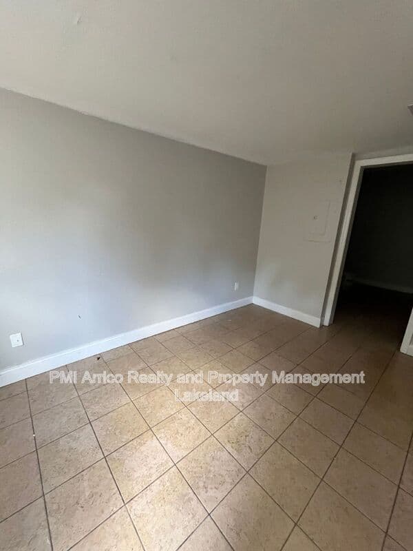 Lakeland Condo: 512 West Myrtle Street
