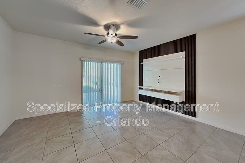 Deland House: 230 Meghan Cir