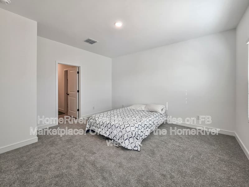 Buckeye House: 23467 W Albeniz Pl