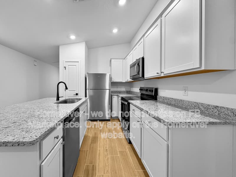 Brooksville House: 29579 Fedora Cir
