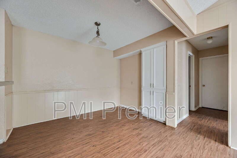 Dallas Condo: 4724 Berridge Ln