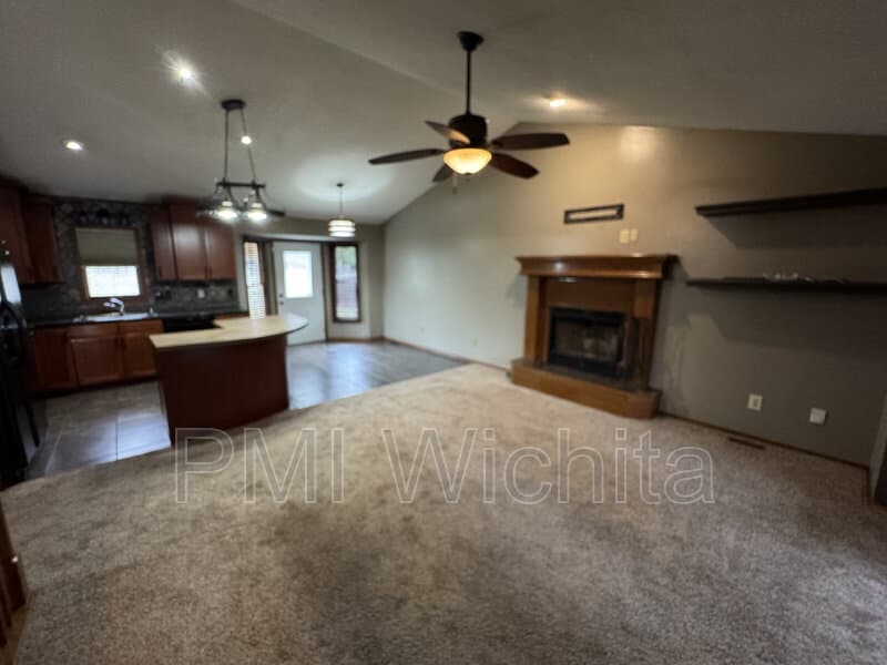 Wichita House: 10012 West 20th Street North