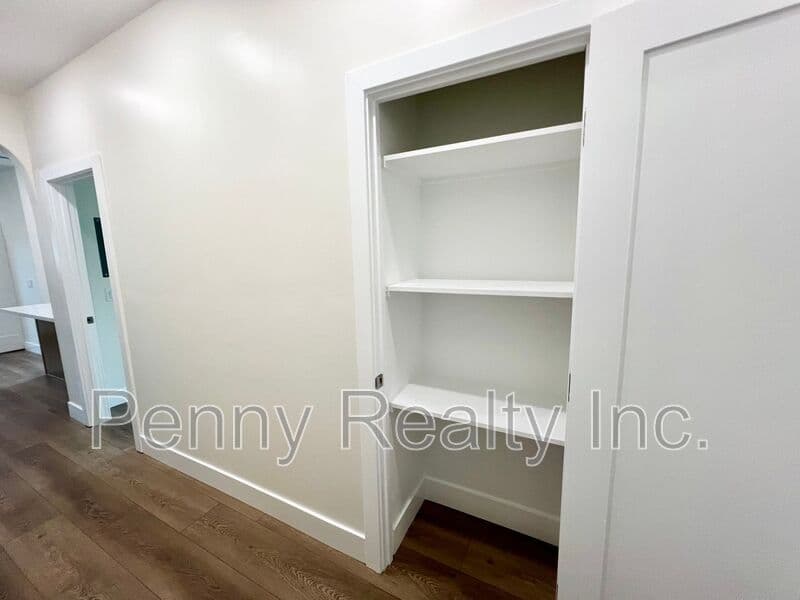 Vista Condo: 669-2 Townsite Dr