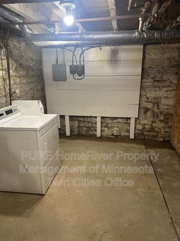 Saint Paul Condo: 605 Van Buren Ave