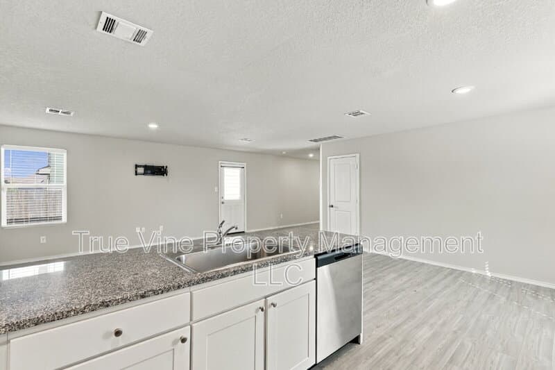 San Antonio House: 6414 Ignacio Ct