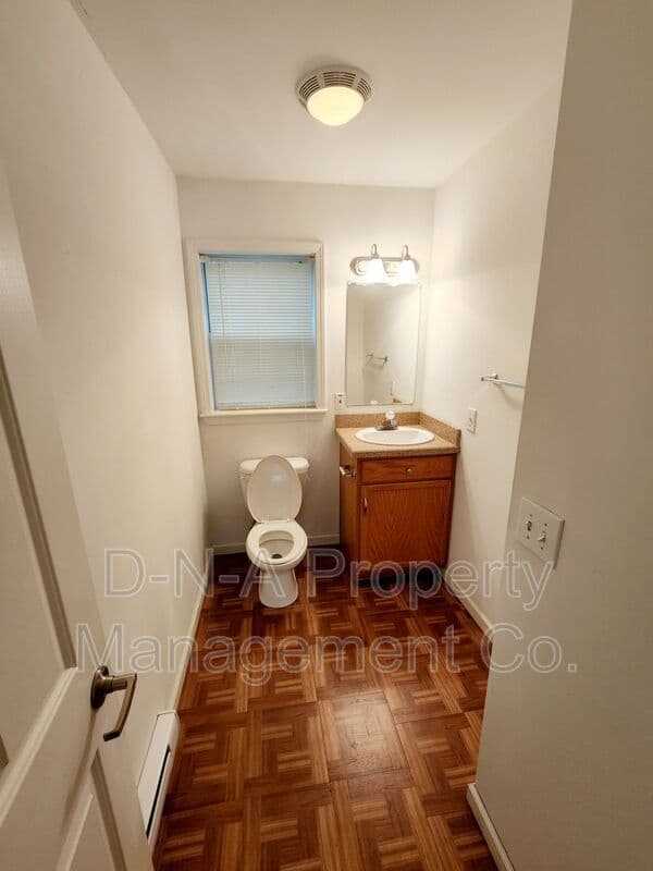 Tobyhanna House: 9421 Juniper Dr (J007)