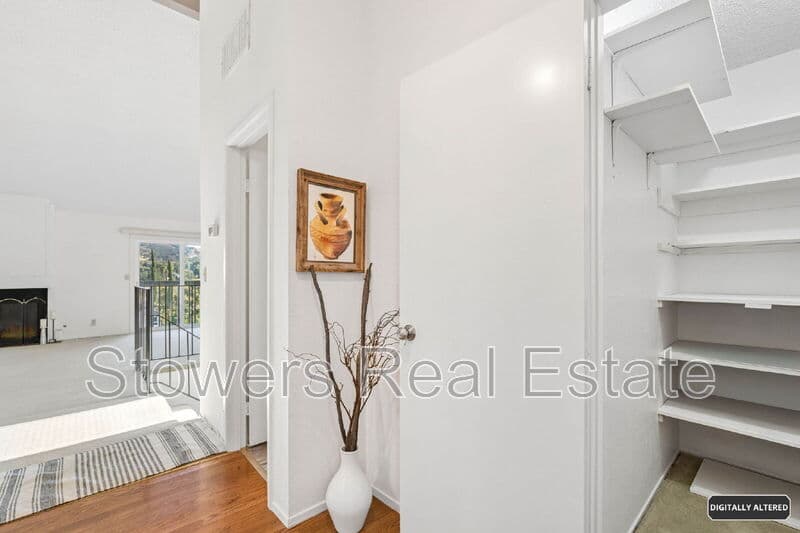 Concord Townhome: 4430 Eagle Peak Rd