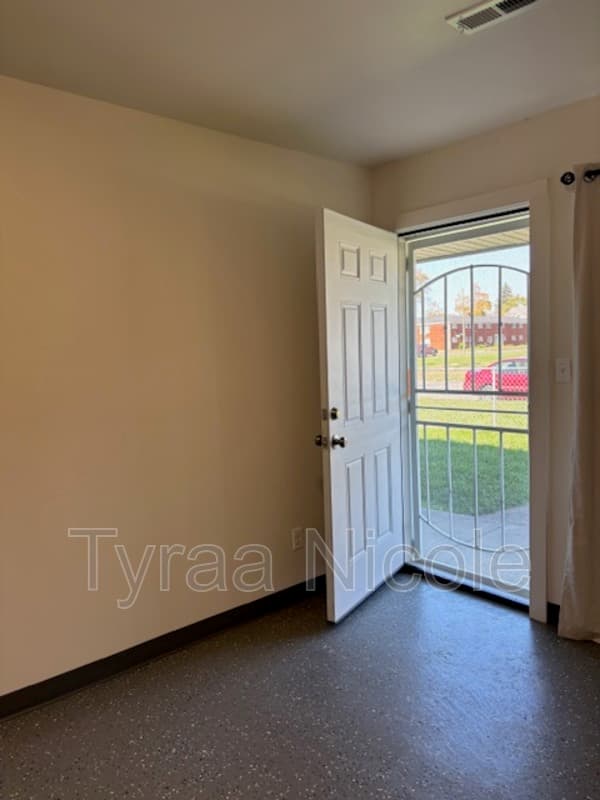 Detroit Condo: 8733 Elmira Street