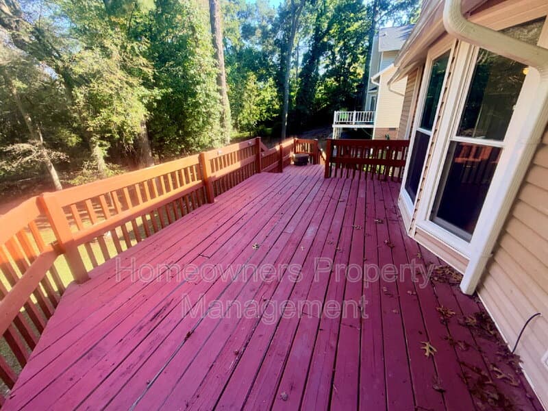 Fayetteville House: 4436 Briton Circle