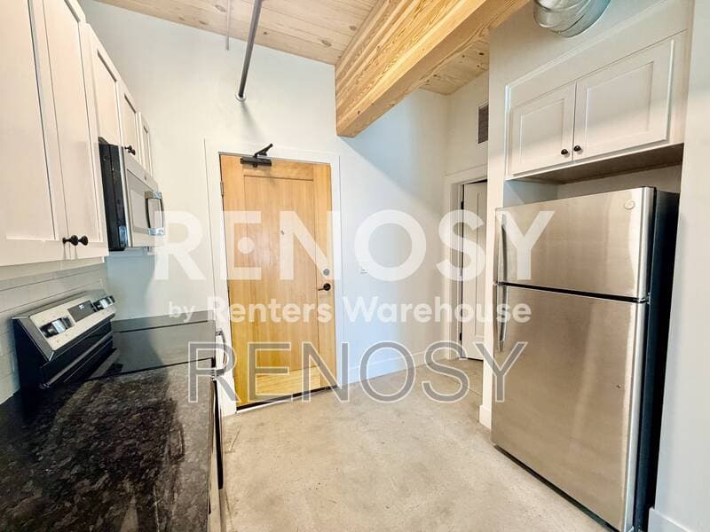 Des Moines Condo: 2701 Ingersoll Ave