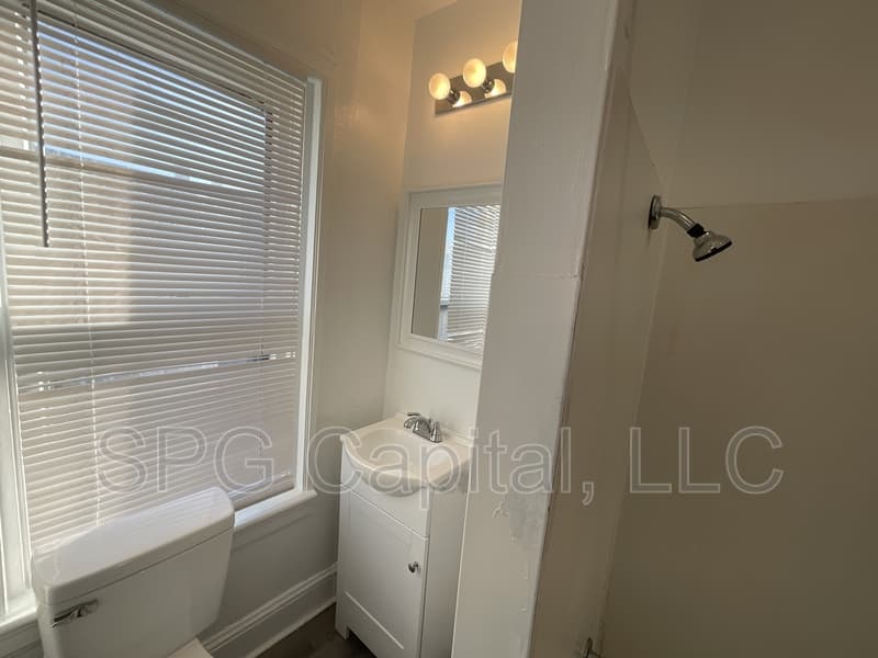 York House: 440 Juniper Street