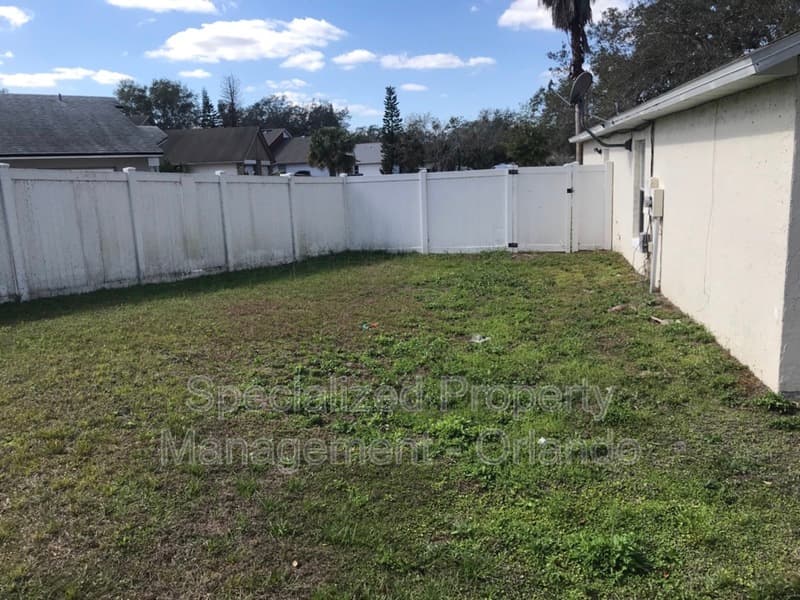 Orlando House: 4452 Goldenrain Ct