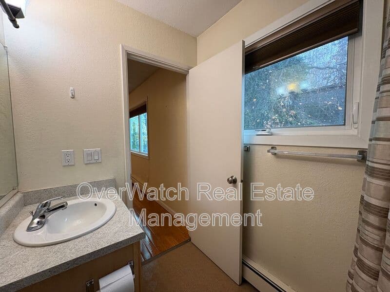 Anchorage Condo: 3609 Rhone Cir