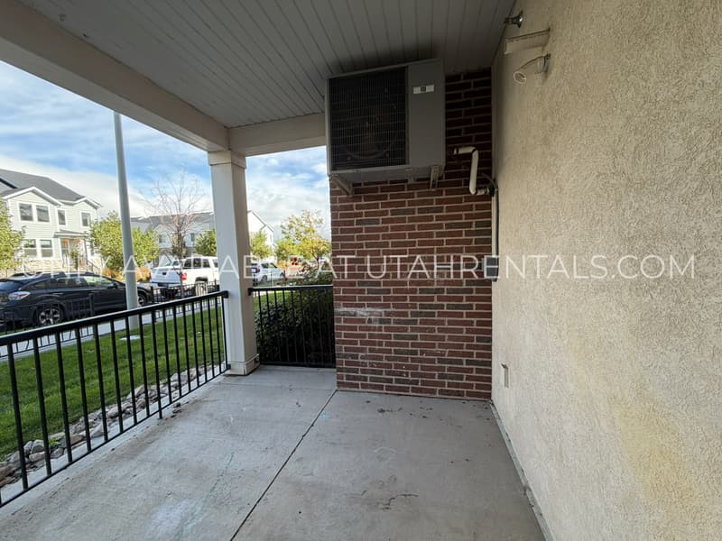 Lehi Condo: 4166 W 1850 N