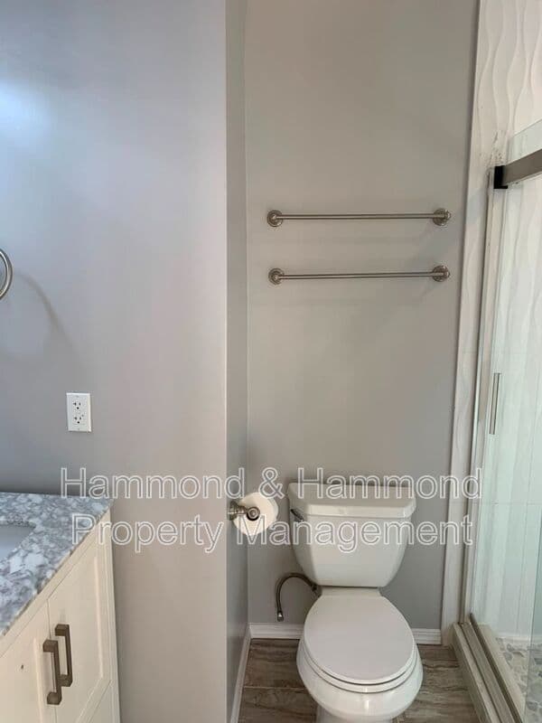 Studio City House: 12332 Laurel Terrace Dr.