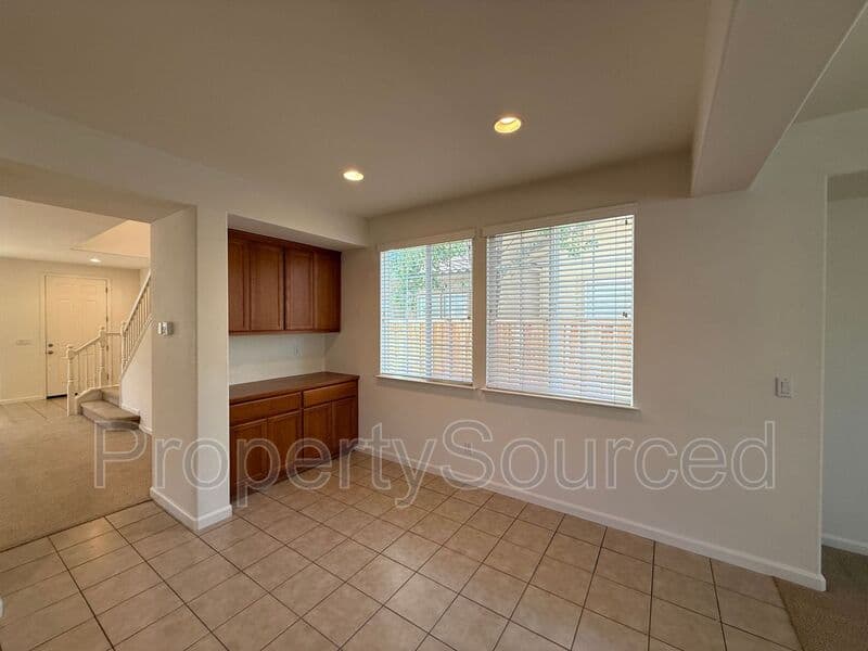 Tracy House: 2099 Frank Blondin Lane