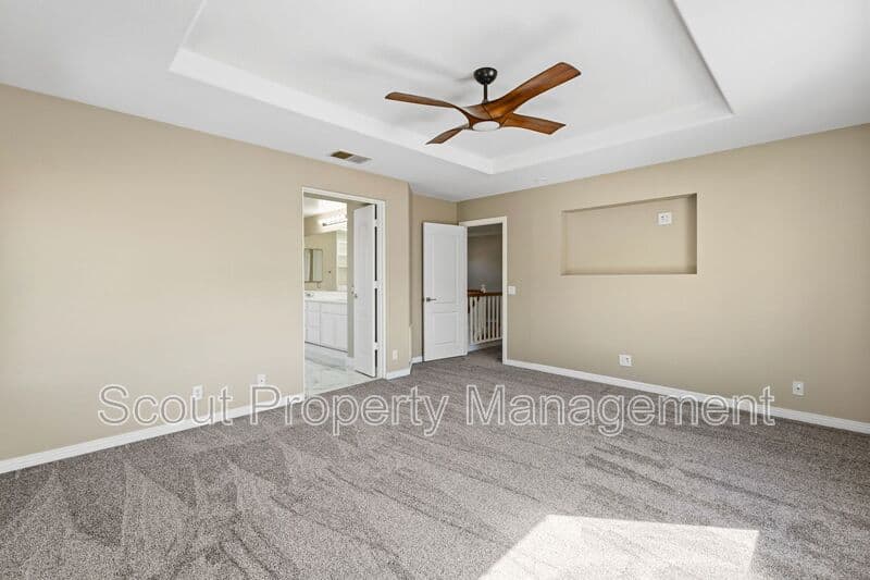 Menifee House: 28629 Maplewood Drive