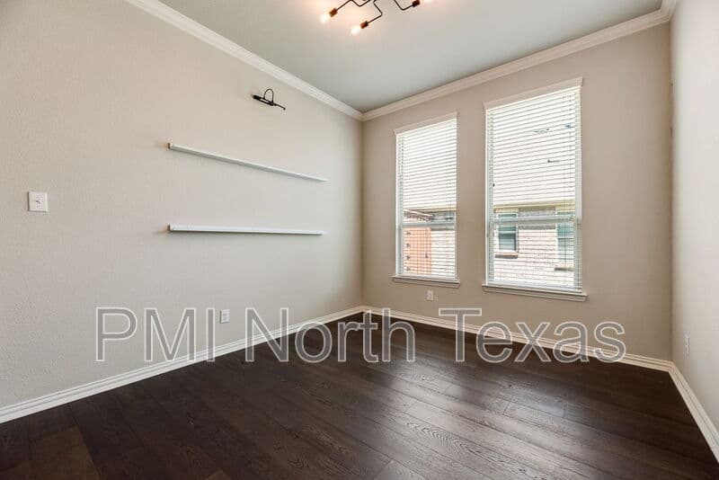Frisco House: 12009 Fairbanks Court
