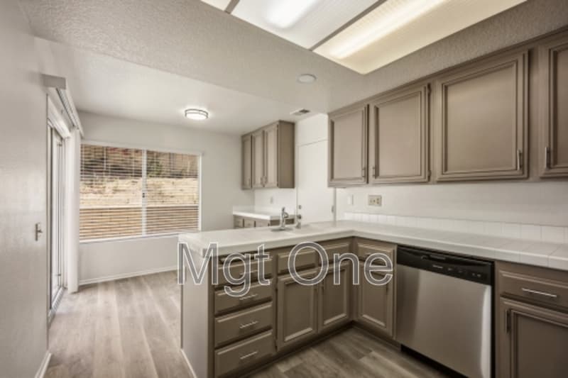 Corona House: 793 Playa Blanca Cir.