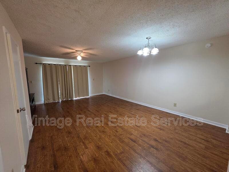 Tampa House: 5202 Sunridge Palms Dr