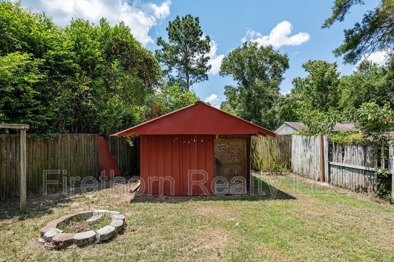 Augusta House: 2528 Luz Drive