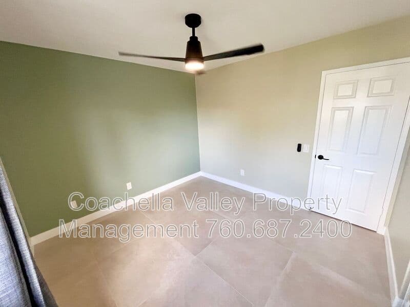 Palm Desert House: 76723 New York Ave