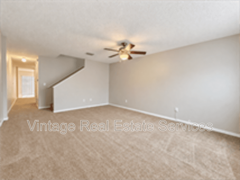 Brandon Townhome: 2260 Fluorshire Dr