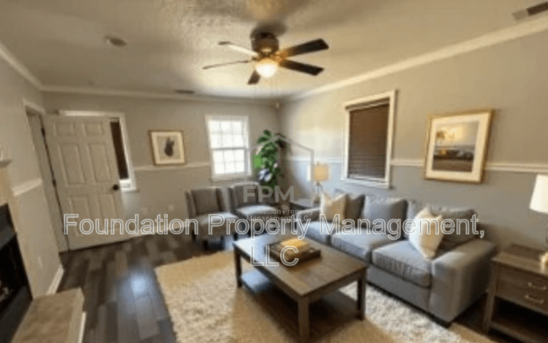 Hernando House: 2701 College Street