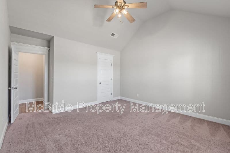 Evans House: 3031 Rosewood Drive