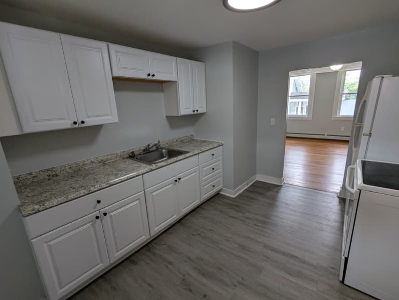 Vernon Condo: 12 Cottage Street - 20