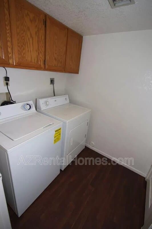 Tempe Condo: 819 N College Ave
