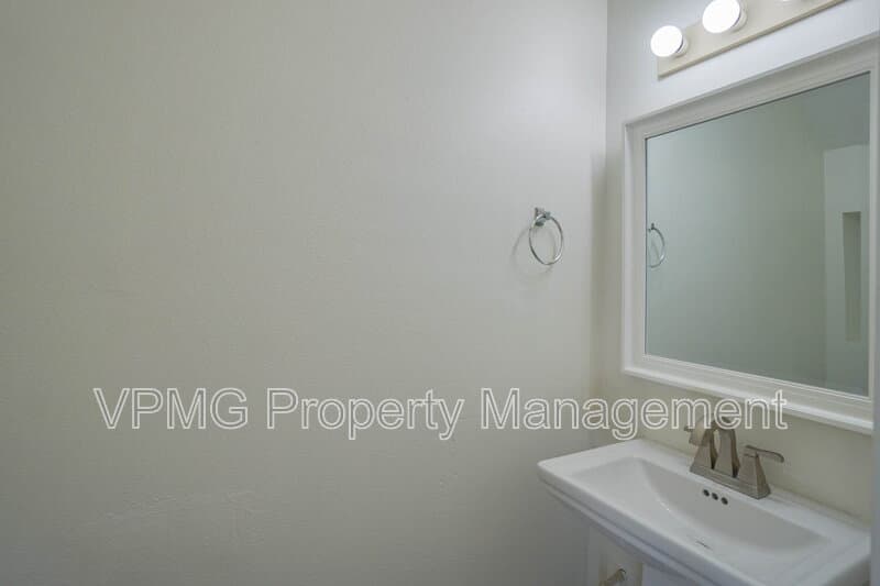 Vancouver Condo: 5264 NE 121st Ave w241