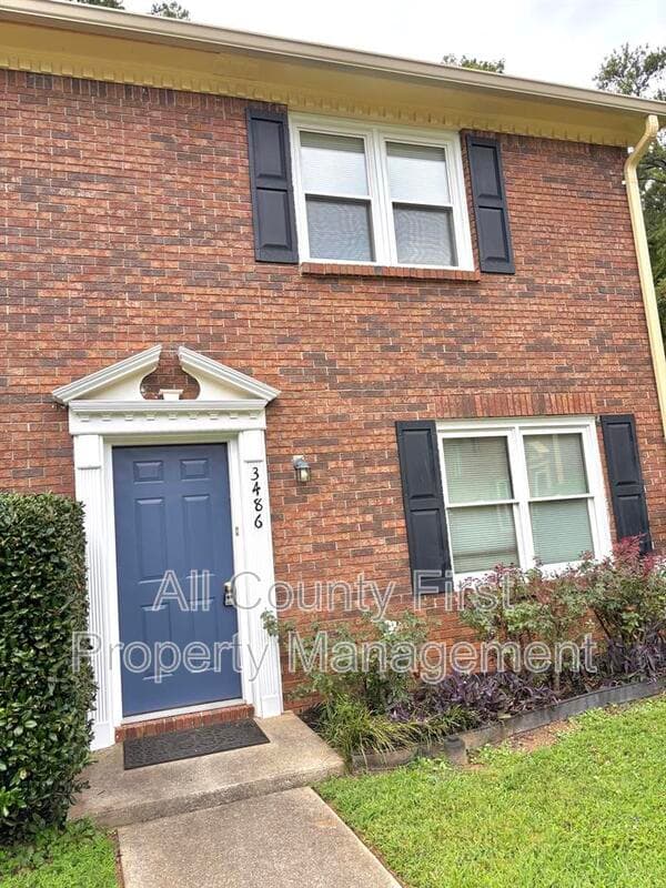 Clarkston House: 3486 Andrew Jackson Drive